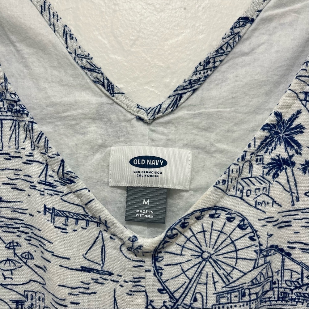 Old Navy Sleeveless V-Neck Dress Sz M Beach Boardwalk Scene Print Vacation - Picture 2 of 9